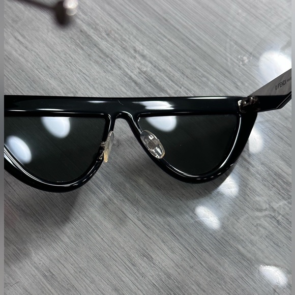 Fendi Defender-D Frame Sunglasses FF0371/S - Picture 8 of 10